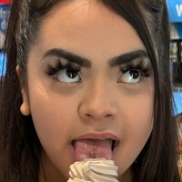 aaliyahsofunsize Meztelen