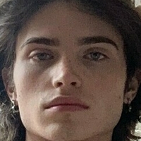 aaroncarson Meztelen