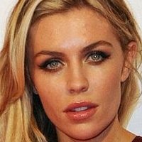 Abigail Clancy Meztelen