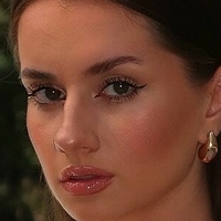 Adrianna Krysian Meztelen