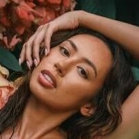 Adrienne Dri.Rose Meztelen