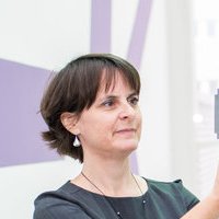 Agnes Garreau Meztelen