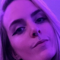 Ainevixen Meztelen