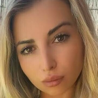 ainiita Meztelen