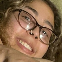 aireona Meztelen