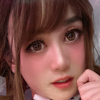 akiminini Meztelen