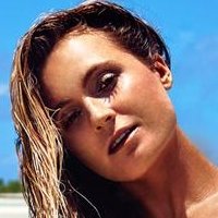Alana Blanchard Meztelen