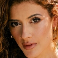 Alana Rey Meztelen