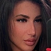 Aldianna Meztelen