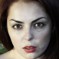Alejandra Urdiaín Meztelen