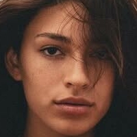 Alexandra Colton Meztelen