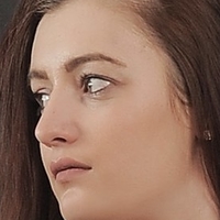 Alexandra Sacuiu Meztelen