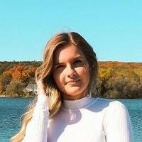 Alexandra Strambu Meztelen