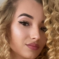 Alexandraq Meztelen