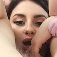 alexislayer Meztelen
