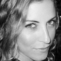 Ali Skye Bennet Meztelen