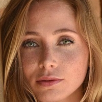 Alica Buechel Meztelen