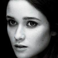 Alice Allegra Englert Meztelen
