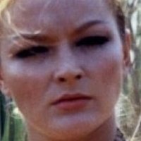 Alice Arno Meztelen