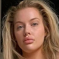 Alice Gymmy Meztelen