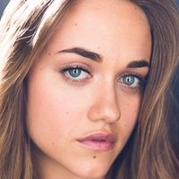 Alice Kremelberg Meztelen
