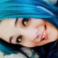 Alice Zombie Meztelen