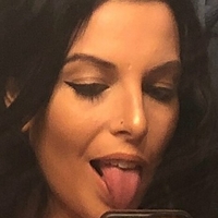 Alicia Costello Meztelen