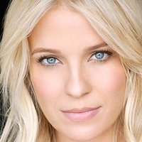Alicia Leigh Willis Meztelen