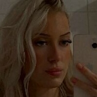 aliiceof Meztelen
