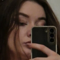 Alisa Meztelen