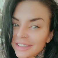 Alisha Harris Meztelen