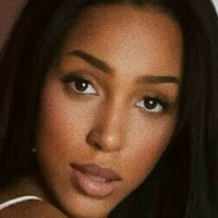 Alisha Kone Meztelen