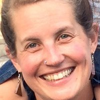 Alison Therriault Meztelen