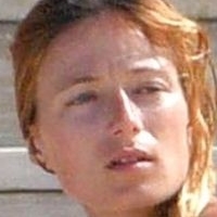 Alizee Thevenet Meztelen