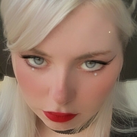 Alyatrosk Meztelen