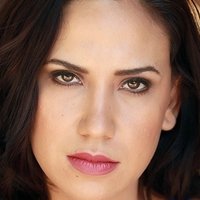Alyssa LeBlanc Meztelen