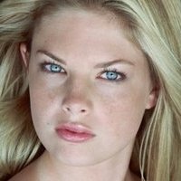 Amanda Alch Meztelen