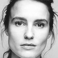 Amanda Collin Meztelen