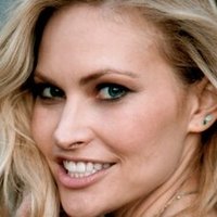 Amanda Loncar Meztelen