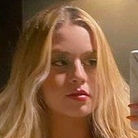 Amanda R Meztelen