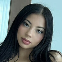 Amara Thomas Meztelen