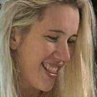 Amazon Allie Meztelen