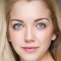 Amy Hart Meztelen