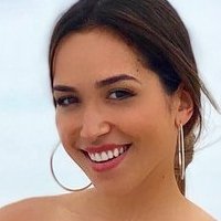 Ana Isabelle Meztelen