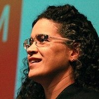 Ana Roca Meztelen