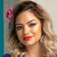 Andreea Ungur Meztelen