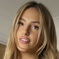 Angel KC Meztelen