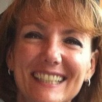 Angela Bennett Meztelen