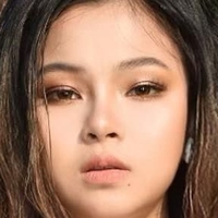 Angeli Khang Meztelen