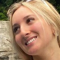 Angelina C Meztelen